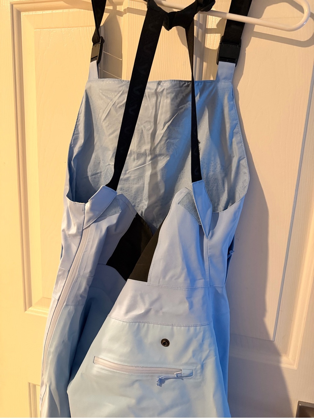 Women's Moxie Flylow Frozen Light Blue Bib Overalls — Insulated Snow Bibs - Picture 4 of 8